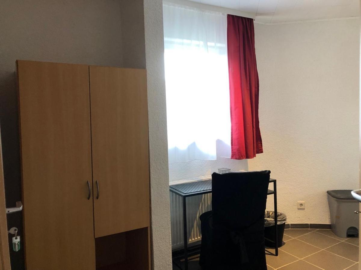 Hotel Saarland Lebach Экстерьер фото