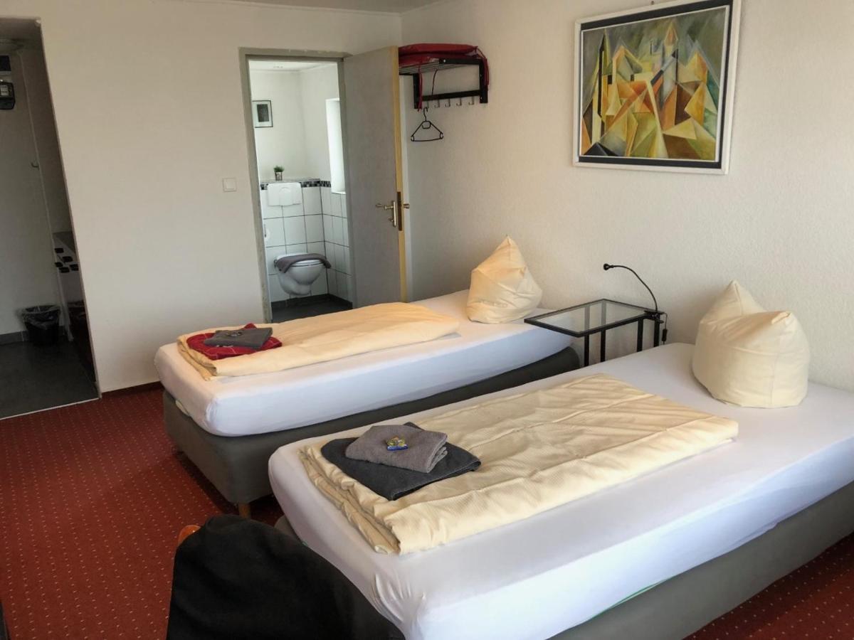 Hotel Saarland Lebach Экстерьер фото
