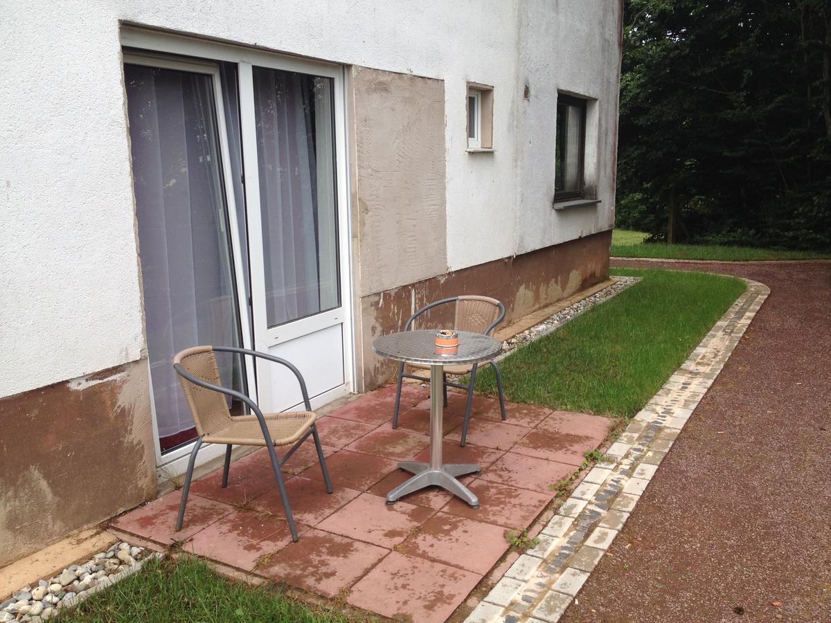 Hotel Saarland Lebach Экстерьер фото