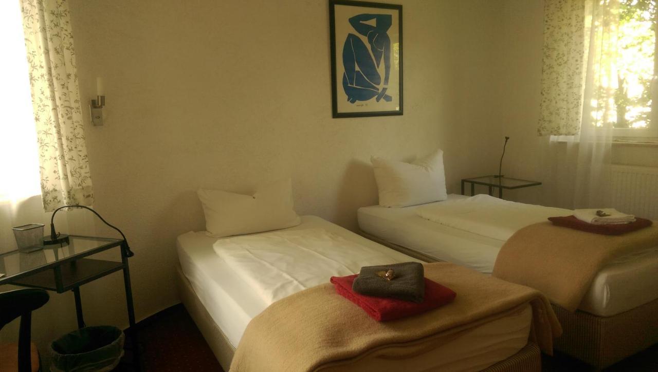 Hotel Saarland Lebach Экстерьер фото